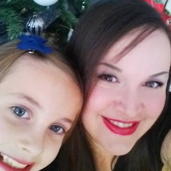 Meet your Posher, Manon - Picture 1 of 1